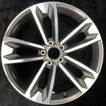 

Оригинальный колесный диск VAG 8xR18 5x112 ET26 ЦО66.6 8W9601025C Audi A4 Allroad 2019, A4 Allroad