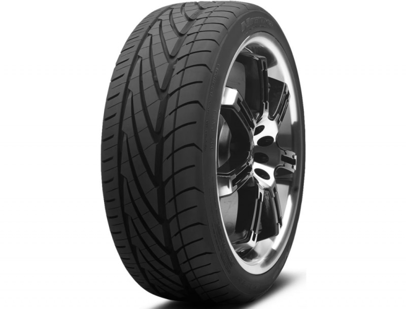 

Шина автомобильная Nitto NT5G2A 245/35 R19, летняя, 93Y