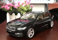 

Модель Volvo S90 в масштабе 1:18, S90