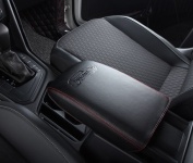 Кожаный чехол на подлокотник для Volkswagen Tiguan 2017-