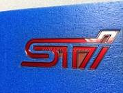 Шильдик STI на задний бампер Япония для Subaru Forester 2018 - 2019