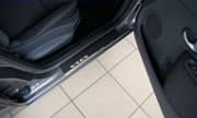 Накладки на внутренние пороги с надписью, нержавеющая сталь, карбон, 4 штуки  (для авто с 2017 года) Alu-Frost 29-1386 Renault Duster (1G) рест. 2015-